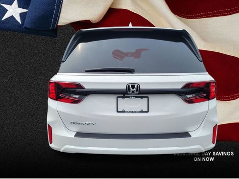New 2026 Honda Odyssey EX-L image 4