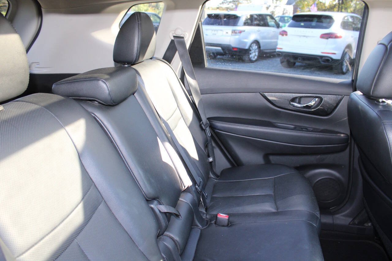 Used 2015 Nissan Rogue SL w/ SL Premium Package AWD/4WD image 19
