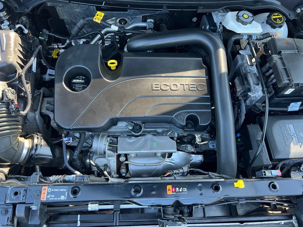 Used 2024 Chevrolet Equinox LT AWD/4WD image 45