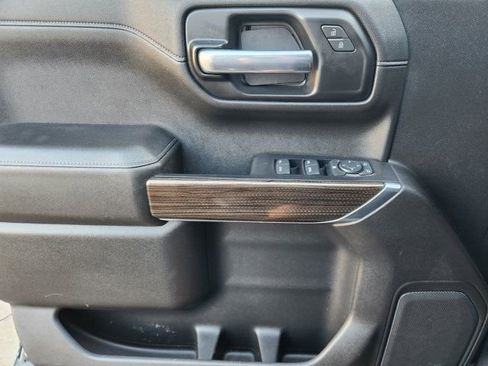 Used 2021 Chevrolet Silverado 1500 LT image 26