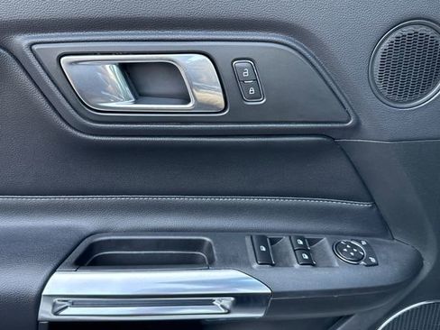 Used 2020 Ford Mustang GT Premium image 22