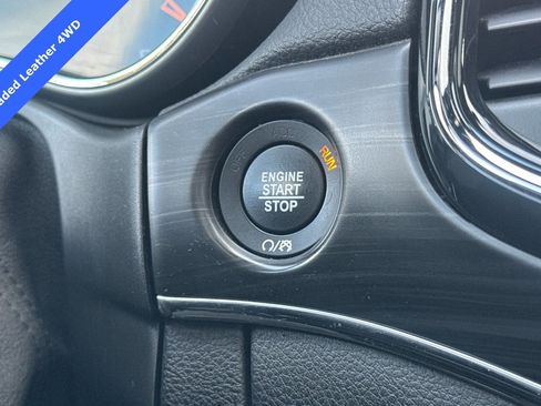 Used 2021 Jeep Grand Cherokee Limited w/ Luxury Group II image 22