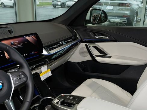 New 2026 BMW X1 xDrive28i w/ Convenience Package image 15