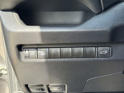 Used 2024 Toyota RAV4 XLE Premium FWD image 24