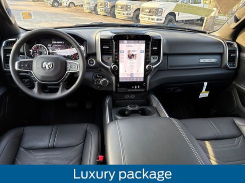 Used 2025 RAM 1500 Big Horn image 5