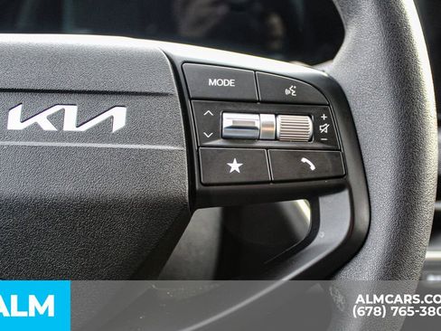 Used 2025 Kia K4 LXS FWD image 27