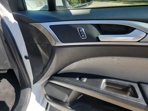 Used 2018 Ford Fusion S image 34