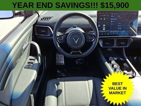 Used 2023 VinFast VF 8 Eco image 13