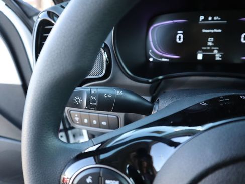 New 2025 Kia Soul S image 27