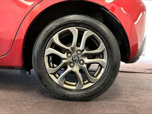Used 2020 Toyota Yaris LE FWD image 8