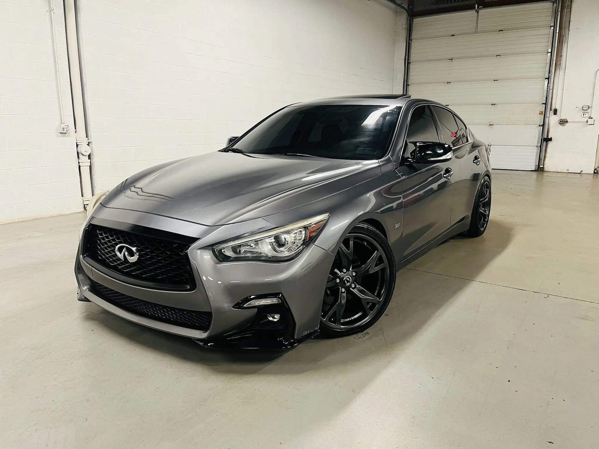 Used 2018 INFINITI Q50 Luxe w/ Essential Package (3.0T Luxe) AWD/4WD image 1