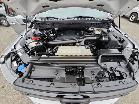 Used 2022 Ford F150 Platinum w/ Equipment Group 701A High image 18