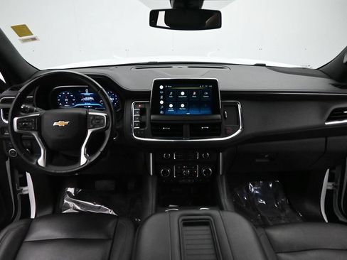Used 2022 Chevrolet Tahoe LT w/ Luxury Package AWD/4WD image 25