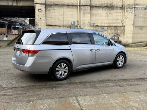 Used 2016 Honda Odyssey EX-L image 11