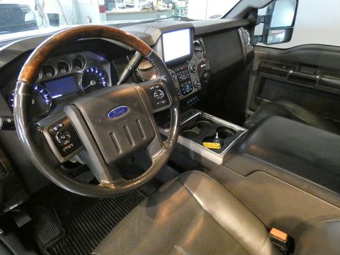Used 2013 Ford F350 Platinum AWD/4WD image 7