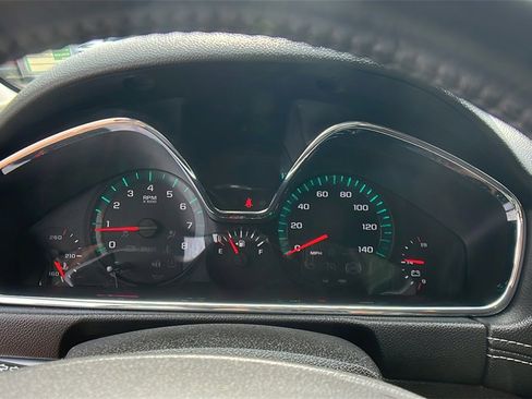 Used 2016 Chevrolet Traverse LT w/ Style and Technology Package image 27