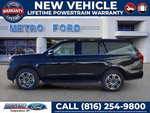 New 2026 Ford Expedition Active AWD/4WD image 7