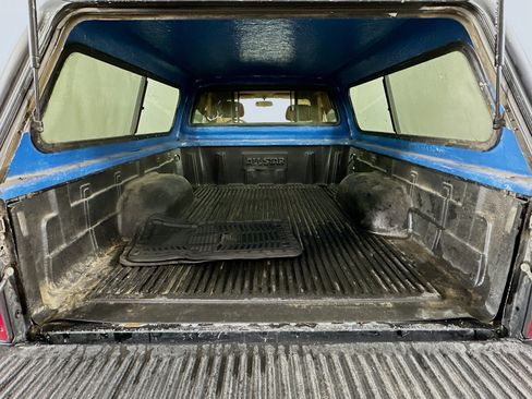 Used 1998 Toyota Tacoma 4x4 Xtracab V6 image 29