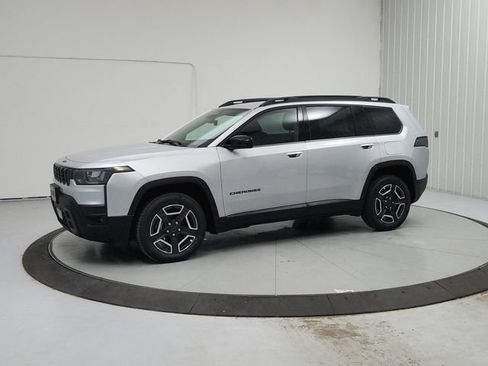 New 2026 Jeep Cherokee Laredo AWD/4WD image 3