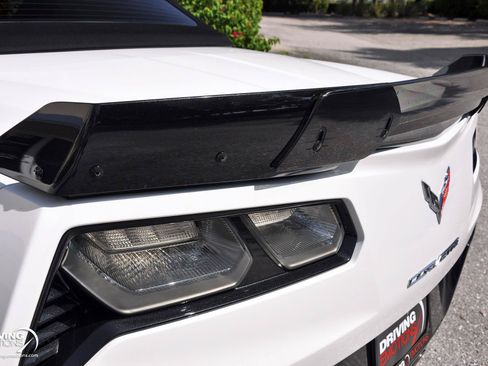 Used 2019 Chevrolet Corvette Z06 RWD image 39