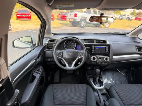 Used 2019 Honda Fit LX image 22