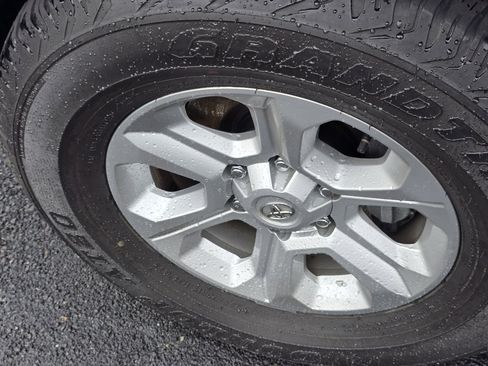 Certified 2023 Toyota 4Runner SR5 Premium w/ Moonroof Package AWD/4WD image 24
