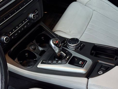 Used 2014 BMW M5 image 15