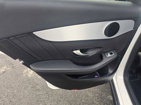 Used 2022 Mercedes-Benz GLC 300 4MATIC image 20