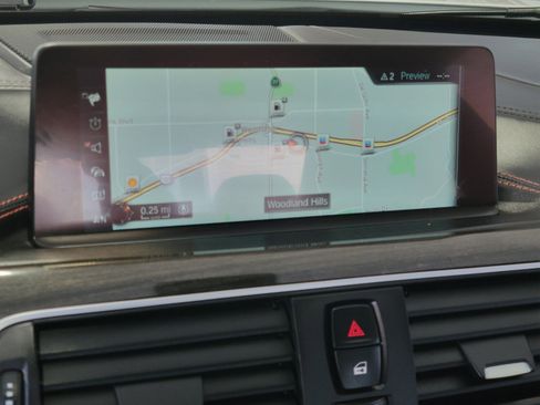 Used 2017 BMW M4 Coupe image 23