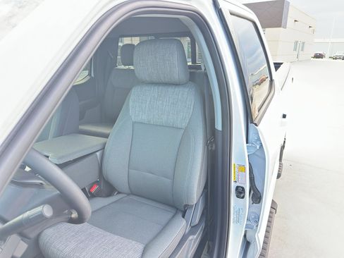 New 2026 Ford F350 XLT w/ XLT Premium Package image 30