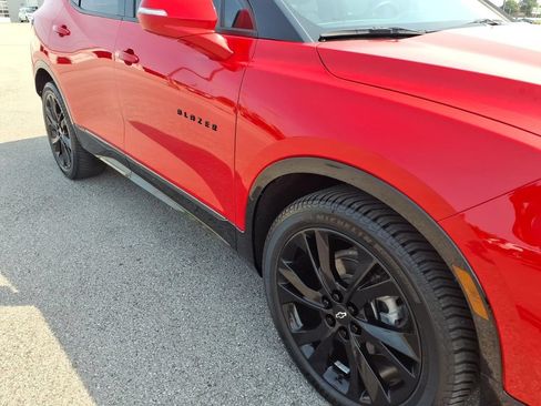 Used 2022 Chevrolet Blazer RS w/ Enhanced Convenience Package AWD/4WD image 22