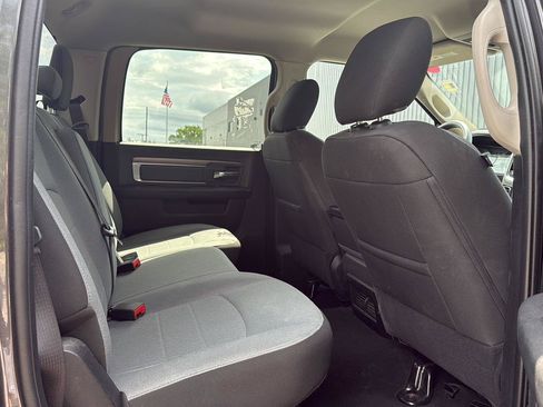 Used 2023 RAM 1500 Classic SLT AWD/4WD image 11