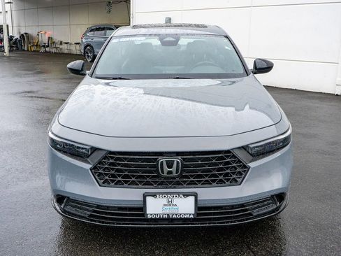 Used 2024 Honda Accord Sport image 4