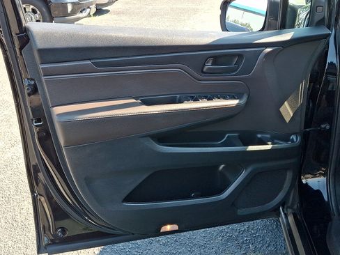 Used 2020 Honda Odyssey EX image 13