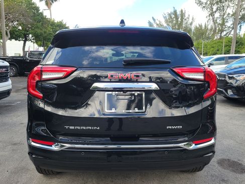 Used 2023 GMC Terrain Denali image 6