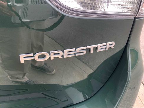 Certified 2023 Subaru Forester Limited AWD/4WD image 7