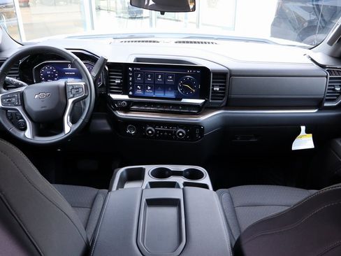 Used 2023 Chevrolet Silverado 1500 RST w/ Z71 Off-Road Package image 13