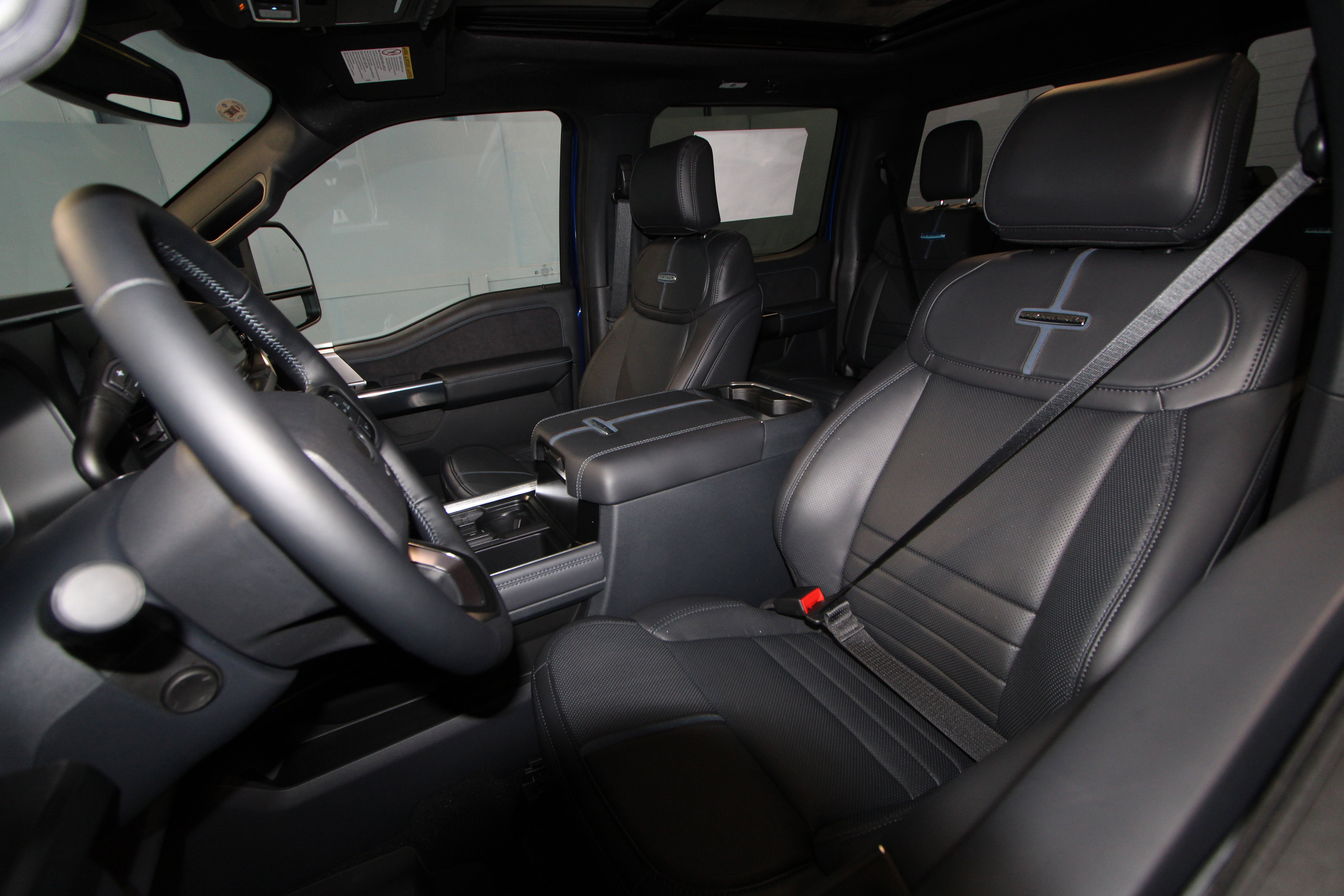 New 2026 Ford F350 Platinum AWD/4WD image 3