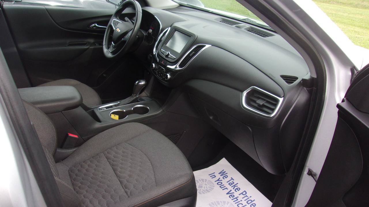 Used 2018 Chevrolet Equinox LT FWD image 5