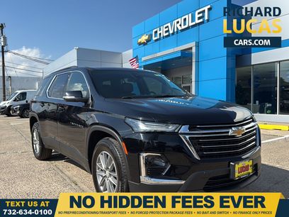 Used 2022 Chevrolet Traverse LT