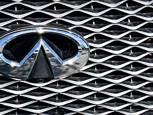 Certified 2018 INFINITI QX80 Base image 11