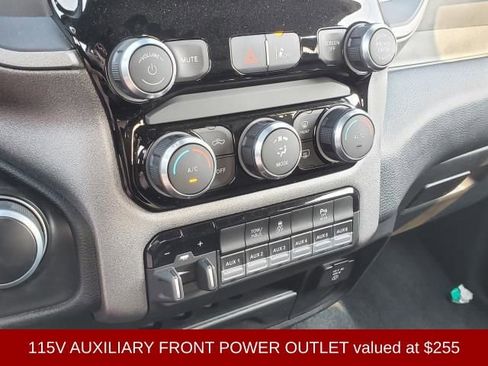 Used 2024 RAM 3500 Tradesman w/ Safety Group image 20