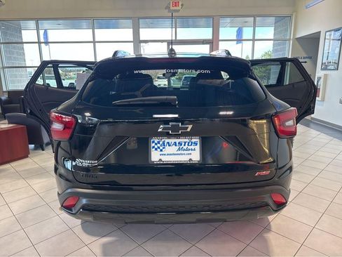 Used 2025 Chevrolet Trax RS w/ Driver Confidence Package FWD image 10