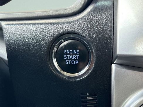 Used 2021 Toyota 4Runner SR5 image 42