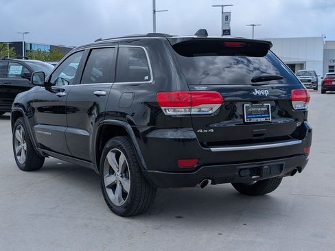 Used 2015 Jeep Grand Cherokee Overland w/ Advanced Technology Group AWD/4WD image 3