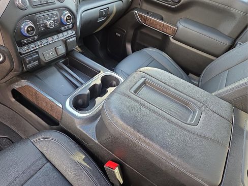 Used 2021 GMC Sierra 1500 Denali w/ Denali Ultimate Package image 25