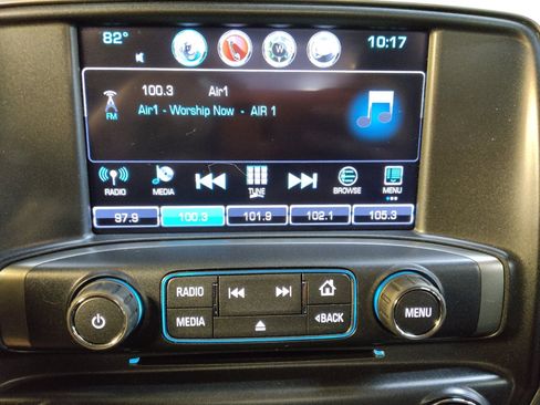 Used 2018 Chevrolet Silverado 1500 LT w/ All Star Edition AWD/4WD image 25
