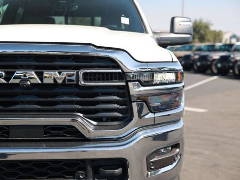 New 2026 RAM 2500 Tradesman AWD/4WD image 5