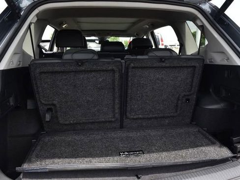 Certified 2024 Volkswagen Tiguan SE w/ Panoramic Sunroof Package image 26