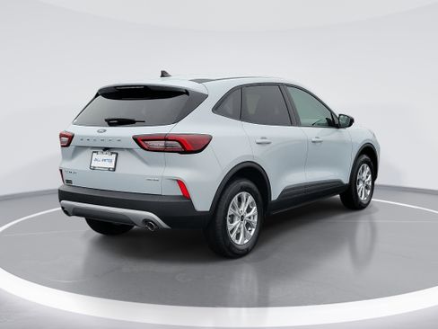 New 2026 Ford Escape Active w/ Cold Weather Package image 3